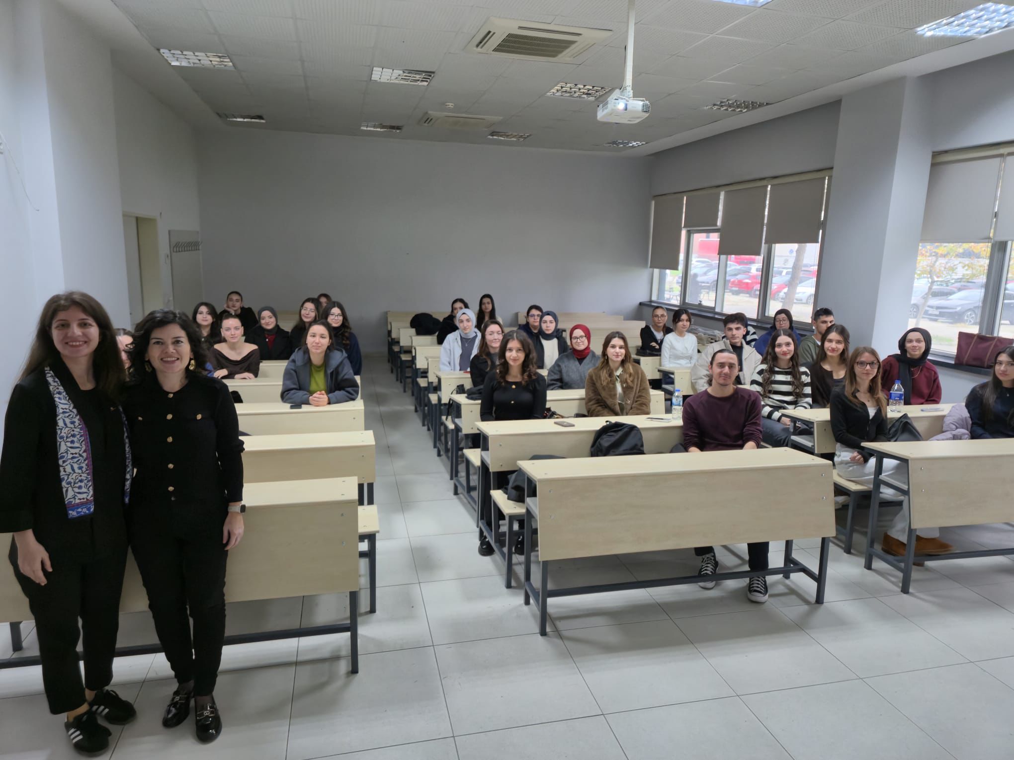  WhatsApp Image 2025-12-09 at 14.53.37 (1)